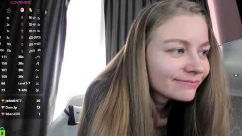 Laura online show from December 21, 2:10 pm