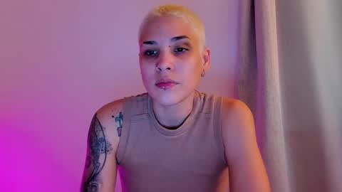 Laura Rose online show from January 17, 4:31 am