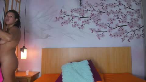 Laura online show from February 6, 7:01 am