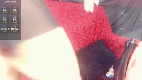 LauraCrystall online show from January 14, 6:46 pm