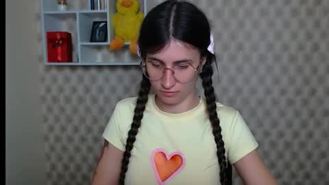 Laura online show from June 2, 6:14 am