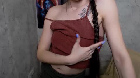 Laura online show from March 31, 12:38 pm