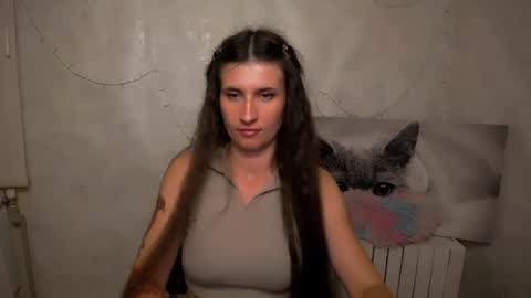 Laura online show from July 9, 1:24 pm