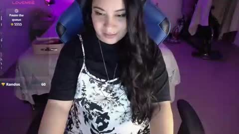 laura online show from June 29, 4:30 am