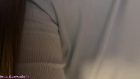 Lauren Brite online show from April 25, 6:16 pm