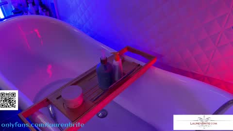 Lauren Brite online show from January 10, 12:49 am