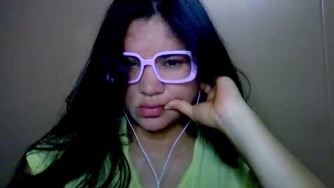 onlyfan laureng7 - 7 laureng2 online show from December 14, 10:21 am