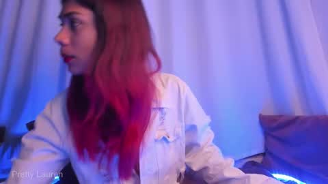 laurenn__1 online show from October 31, 7:01 am