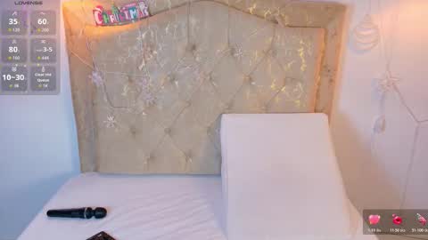 laurenn_smitth online show from December 19, 1:25 pm