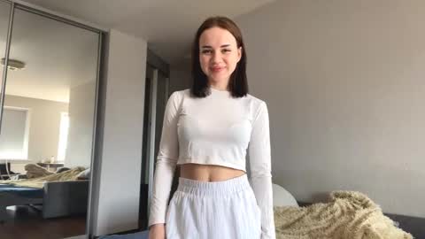 Mona online show from March 17, 10:41 am