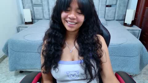 laurent online show from February 12, 3:41 am