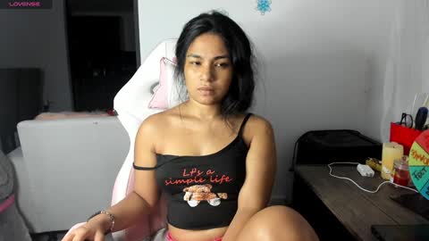 daniela angel     online show from January 13, 10:36 am