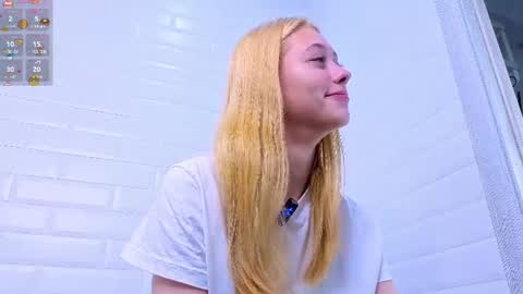 Kate online show from July 26, 8:11 am