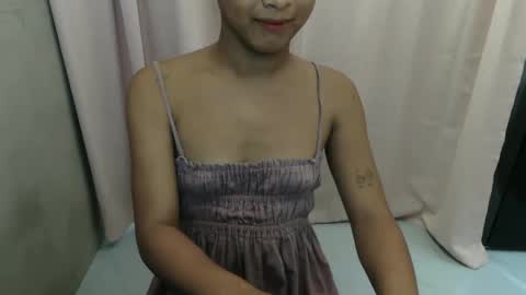 lava_luxe20 online show from May 16, 4:59 am