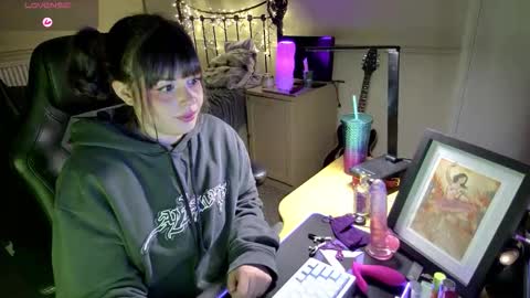 Lavenderrzz online show from January 18, 8:38 pm