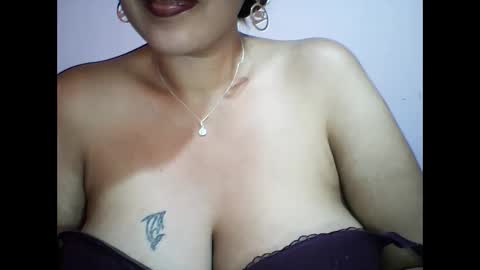 layanah12 online show from December 21, 2:37 pm