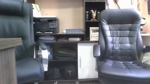 kelly online show from March 4, 3:59 pm