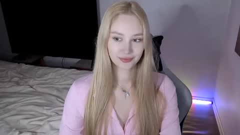 LaylaPretty001 online show from February 18, 5:28 am