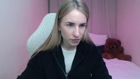 laymablast online show from April 25, 7:00 am