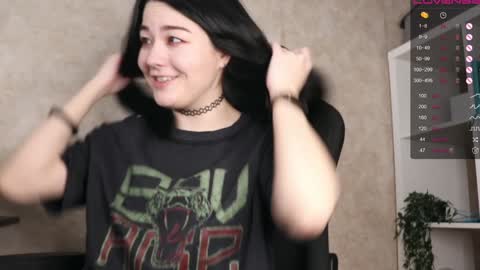 Lisa online show from December 17, 4:56 am