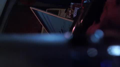 lcjw214 online show from April 9, 6:19 am