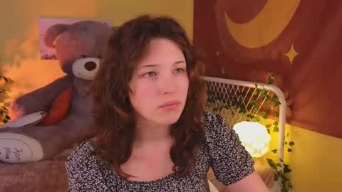 Lea online show from March 3, 6:31 pm