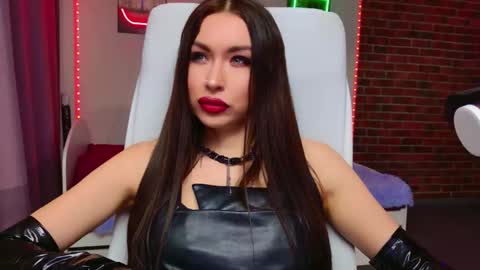 lea_loon online show from March 26, 10:28 am