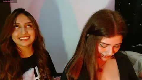 leah_moon11 online show from June 12, 5:26 am