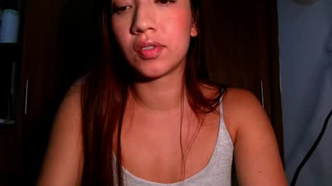 leanaalhub online show from December 1, 11:29 pm