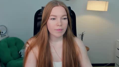 Lilly online show from November 22, 8:22 pm