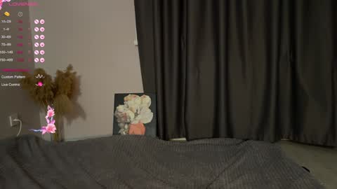 Amelie online show from January 10, 10:36 pm