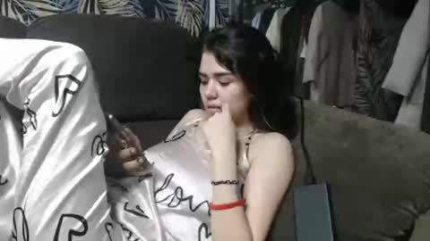 Liya online show from March 20, 6:46 pm