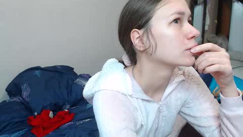 leila_bambi online show from February 26, 3:14 am