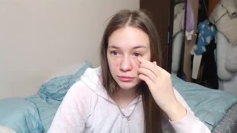 leila_bambi_ online show from February 12, 4:33 pm