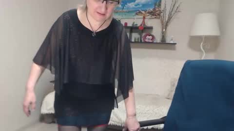 Leila Kinky online show from February 12, 6:04 am