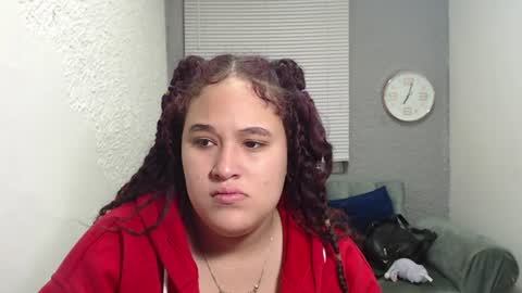 leilasosexy online show from June 18, 12:32 pm