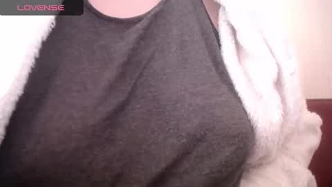 lenagolden online show from March 7, 8:56 am