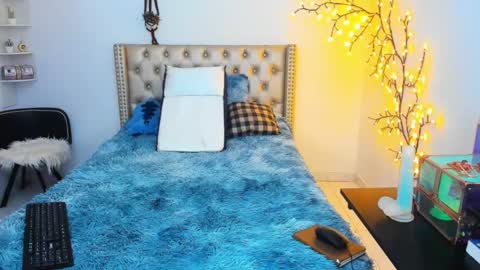 Lena  online show from September 22, 1:59 am