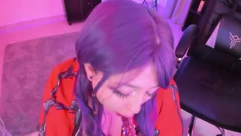 Lenna Kang online show from March 7, 11:01 pm