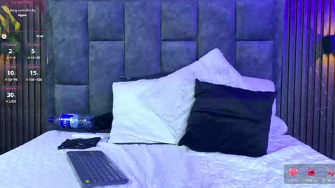 lenna_s online show from February 11, 12:47 am