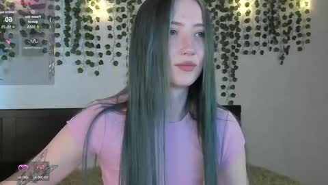 Leona online show from June 2, 5:08 am