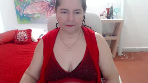 leonela   online show from February 3, 1:27 am