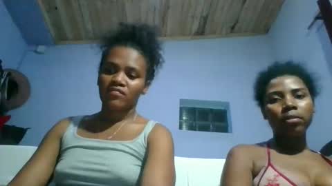 leonnida online show from April 1, 6:05 pm