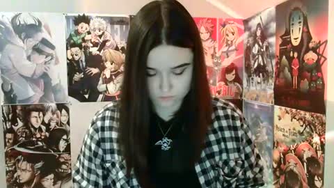 little secret online show from February 26, 7:23 am