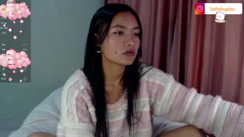 Leslie online show from December 6, 6:04 am