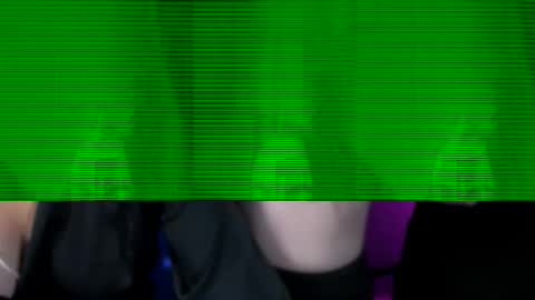 leslie_bird online show from October 1, 2:22 pm