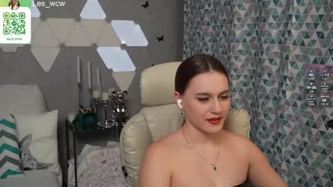 LeslieKorfs online show from March 12, 9:56 pm