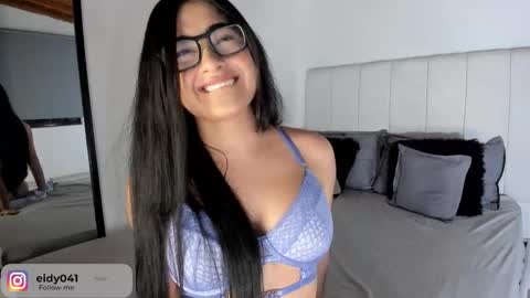 Leticia online show from October 28, 1:22 am