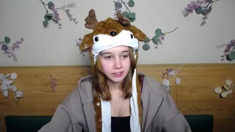 letty_curly online show from December 2, 7:10 am