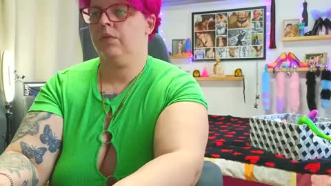 Lexi und Lex online show from February 25, 7:09 am